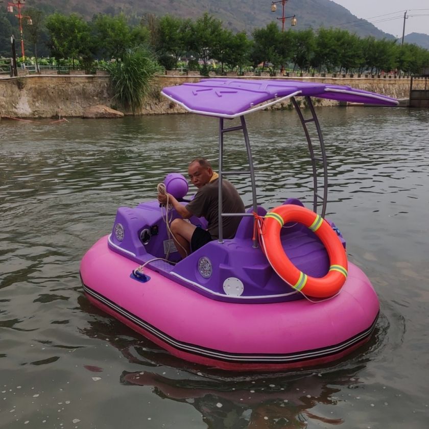 Electric Water Bumper Car Laser <a href=/Bumper-Boat.html target='_blank'>Bumper Boat</a> For Sale